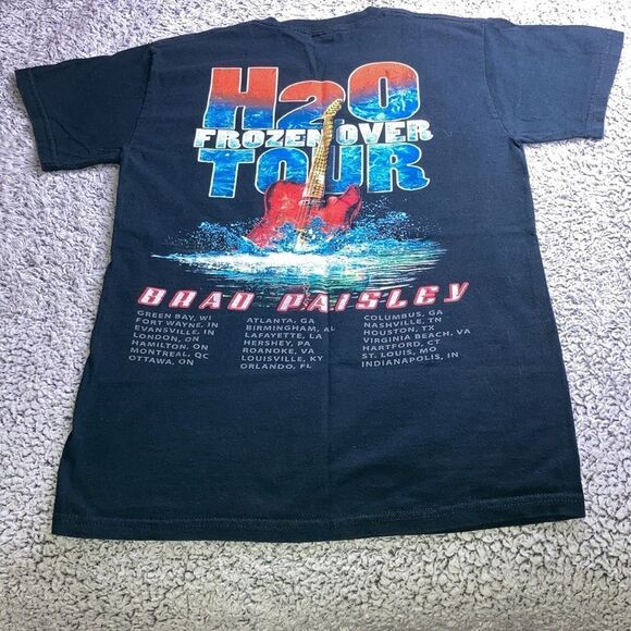 BRAD PAISLEY S H2O Frozen Over Tour Tee - Picture 10 of 10